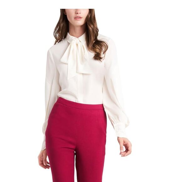 Riley & Rae White Bow Tie Long Sleeve Blouse NWT Womens M Work Office Top - Picture 1 of 9